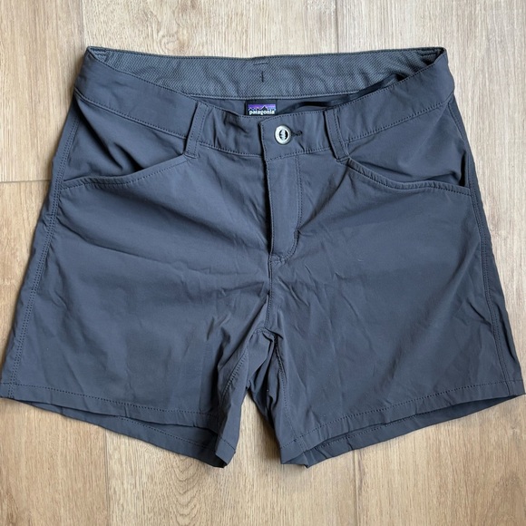 Patagonia Pants - Patagonia Women’s Quandary Hiking Shorts Gray Nylon Stretch Outdoors 5"